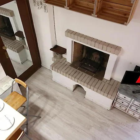Apartment De Angeli Milan